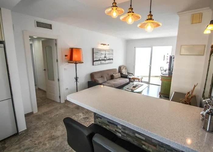 Апартаменты Angel - Sea View In